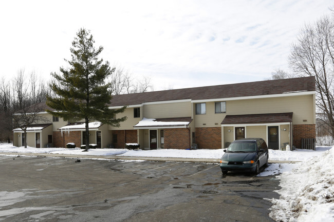 Building Photo - The Meadows Apartments