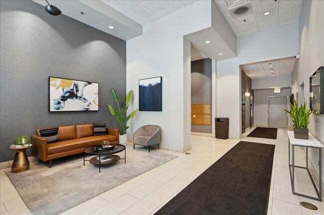 Foto del edificio - 400 W Ontario St