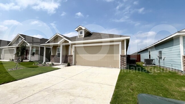 Building Photo - 312 Dewberry Street