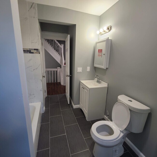 2nd Floor bath - 325 N Grove St