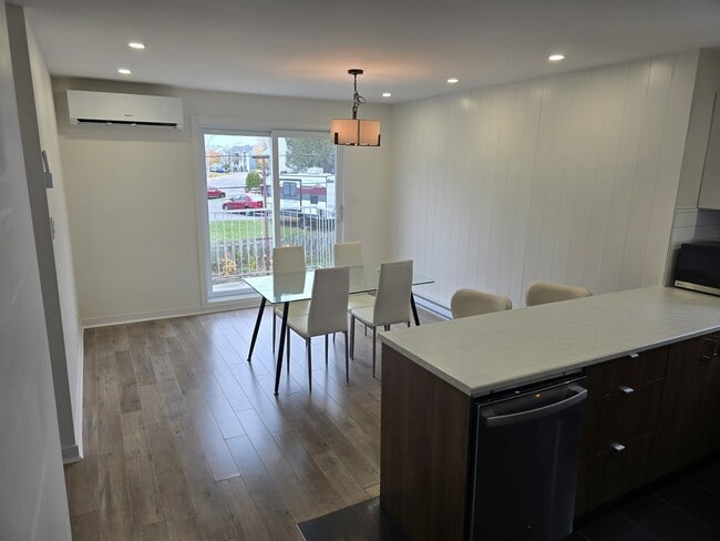 Building Photo - 258 Rue Des Myosotis