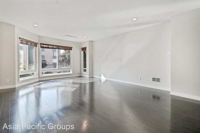 Building Photo - 3 br, 2 bath House - 276 Parker Avenue
