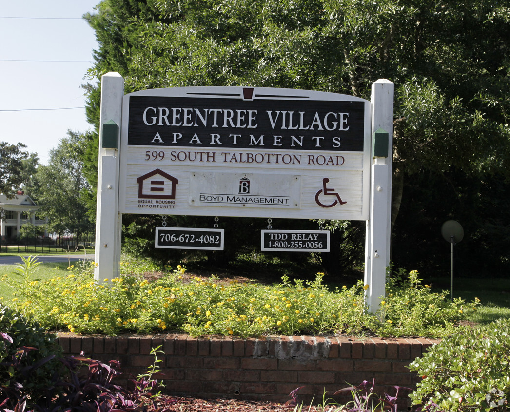 Building Photo - Greentree Village