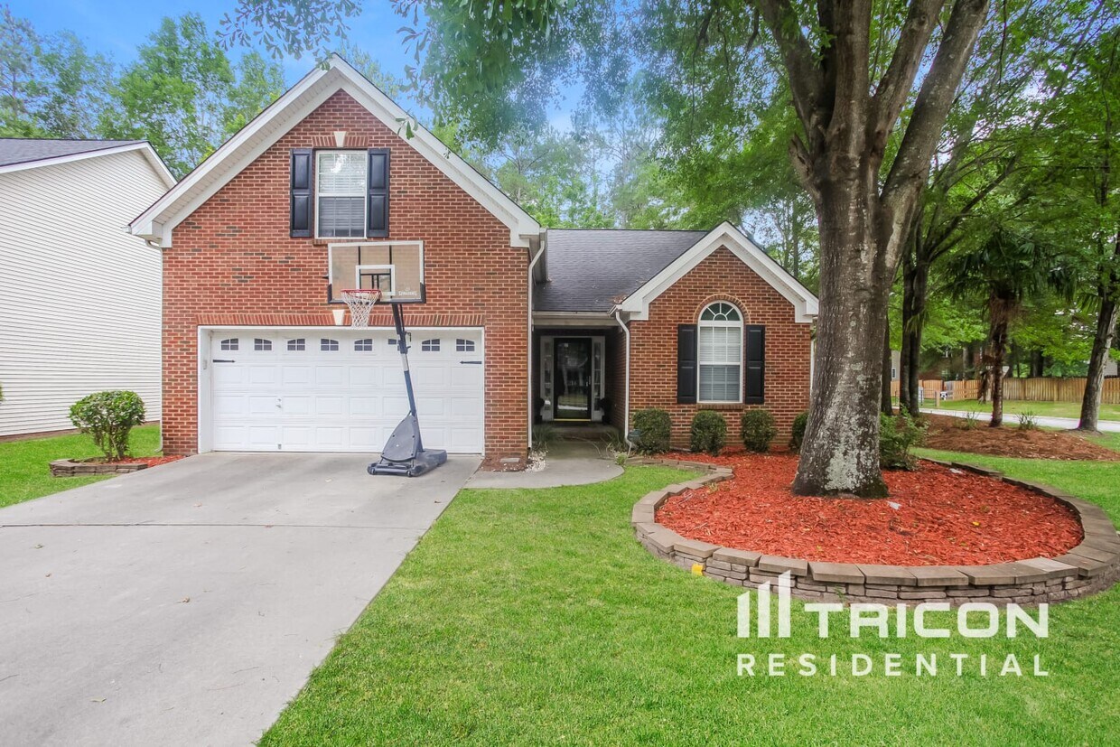 Foto principal - 214 Silverwood Trail