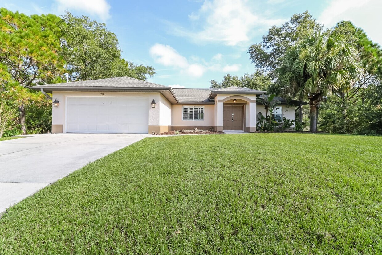 Foto principal - 7540 Veterans Pkwy
