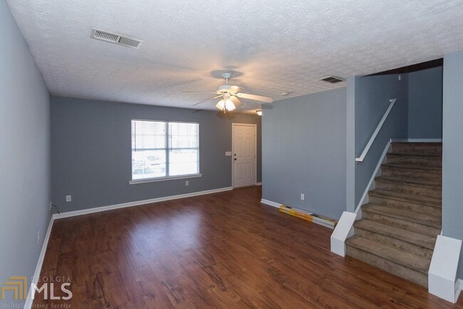Building Photo - 109 Blake Ave