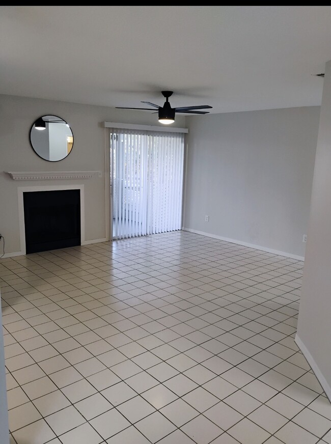 Building Photo - 3723 South Lake Orlando Pky