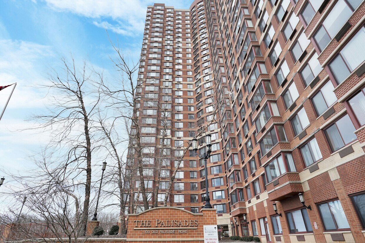 Foto principal - 100 Old Palisade Rd