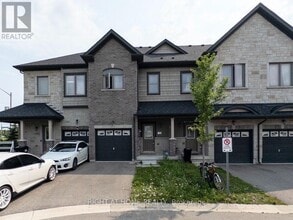 Building Photo - 465 Mapleton Ave