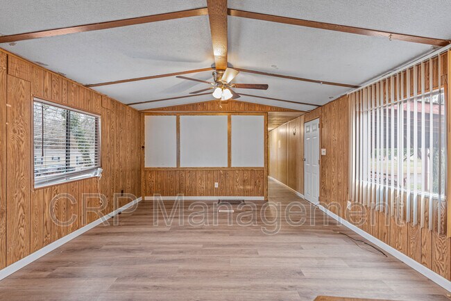 Building Photo - 1011 Peppercorn Pkwy
