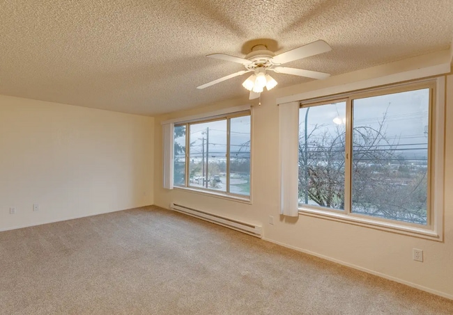 Building Photo - Evergreen Residences