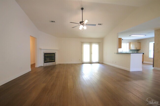 Foto del edificio - 4631 Northpointe Cir