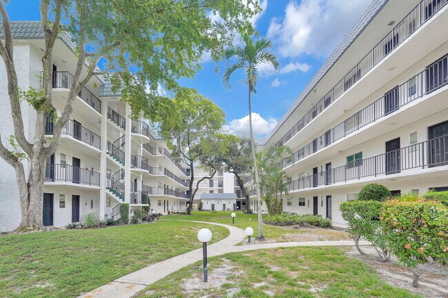 Foto del edificio - 3360 Spanish Moss Terrace