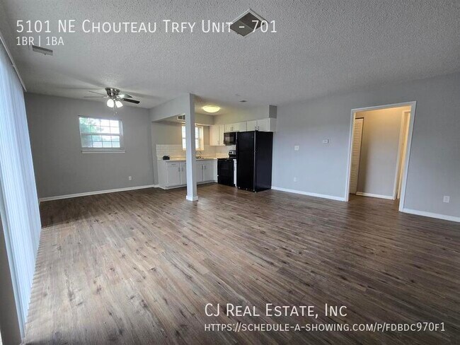 Building Photo - 5101 NE Chouteau Trafficway