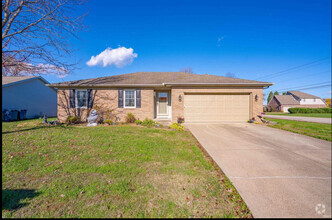 Building Photo - 6000 Summit Pointe Way