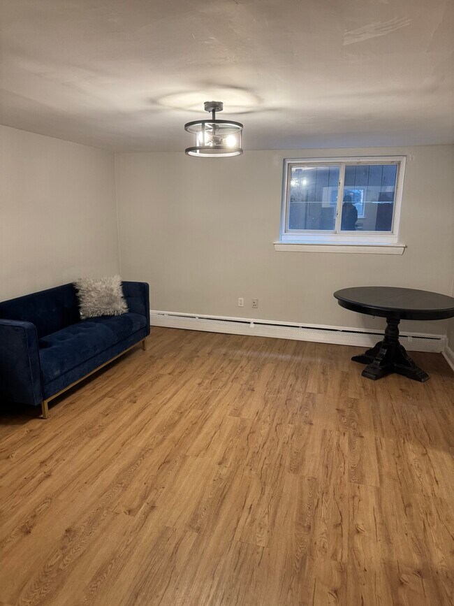 Foto del edificio - 63 Selkirk Rd