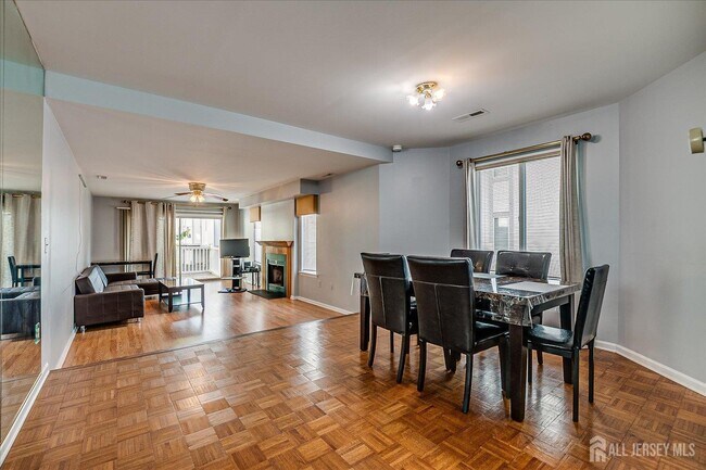 Foto del edificio - 2102 Amanda Ct