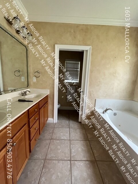 Building Photo - 1603 Mallorca Cv