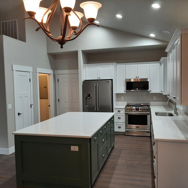 Foto del edificio - 1273 SW Tanner Ct