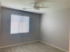 Building Photo - 3753 Neblina Dr