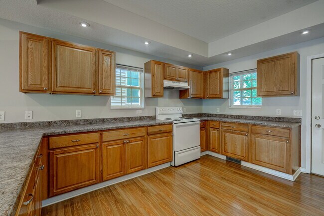 Foto del edificio - 3208 Pillsbury Avenue South