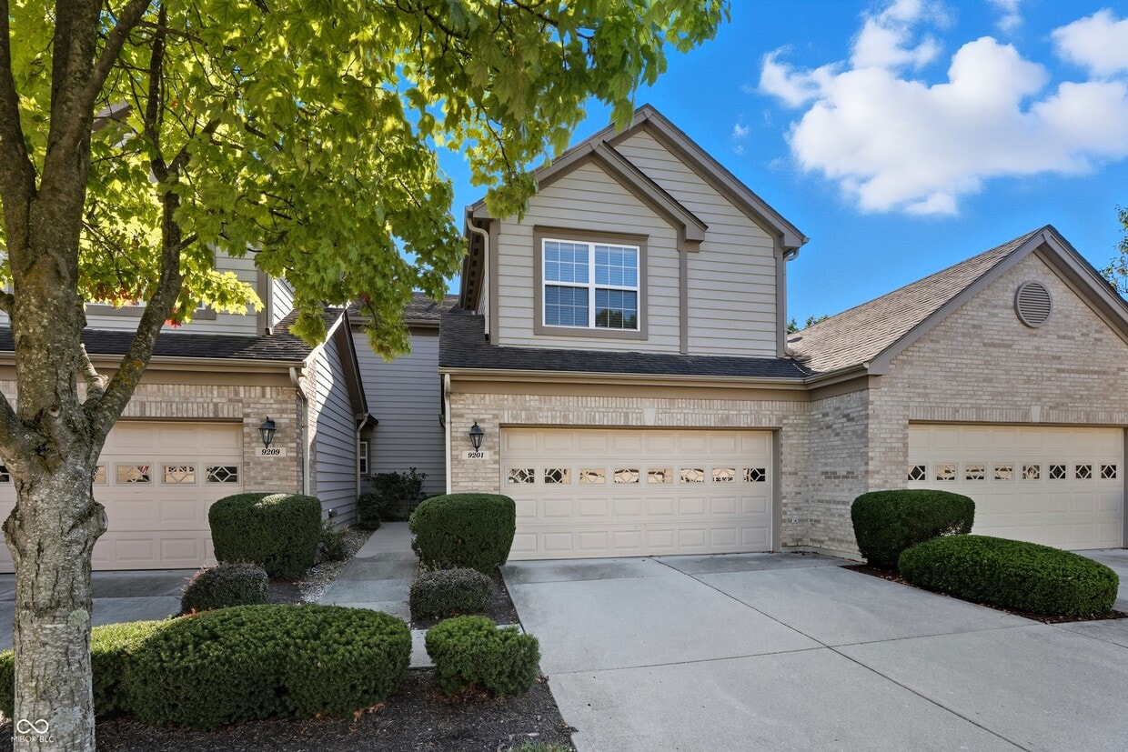 Primary Photo - 9201 Wadsworth Ct