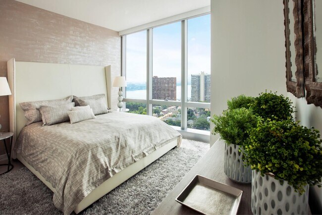 Foto del edificio - 261 Bruce Reynolds Blvd.