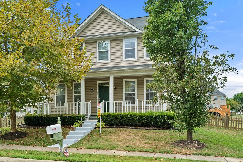 Primary Photo - 14296 Blue Heron Way