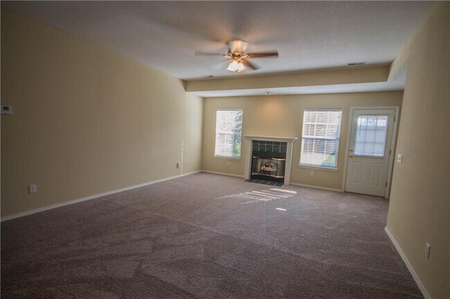 Foto del edificio - 14 Ivy Cir