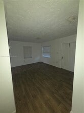 Building Photo - 503 N 25th St