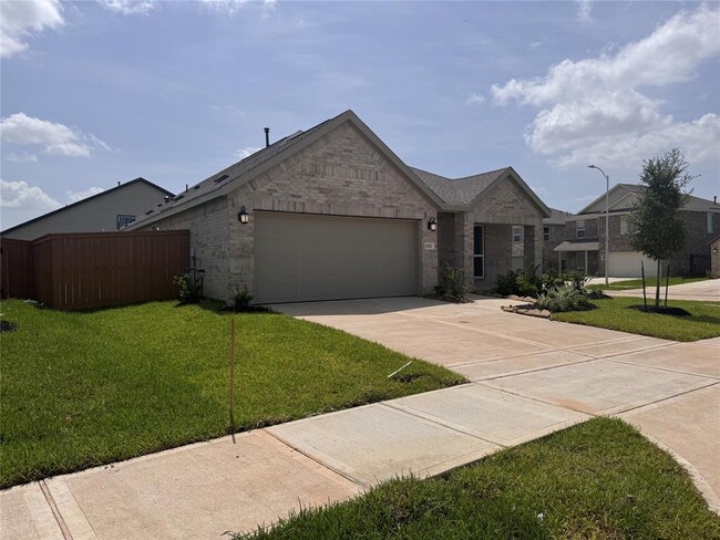 Building Photo - 6302 Symphony Wave Dr