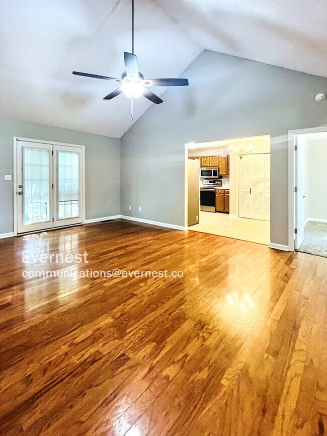 Foto del edificio - 122 Mill Ln