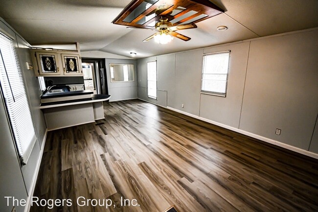 Building Photo - 3 br, 2 bath House - 1205 Ser J Dr