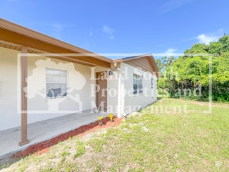 Building Photo - 5827 Charlton Dr