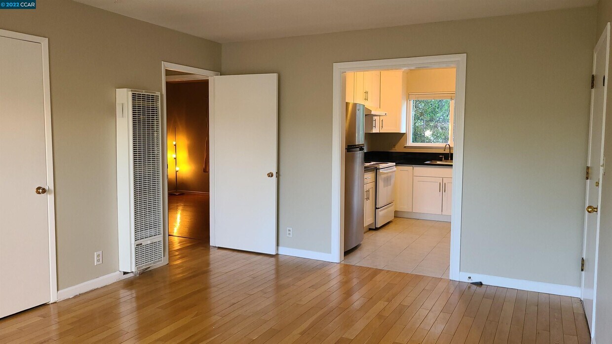 1017 Second St Unit 1, Lafayette, CA 94549 Room for Rent in