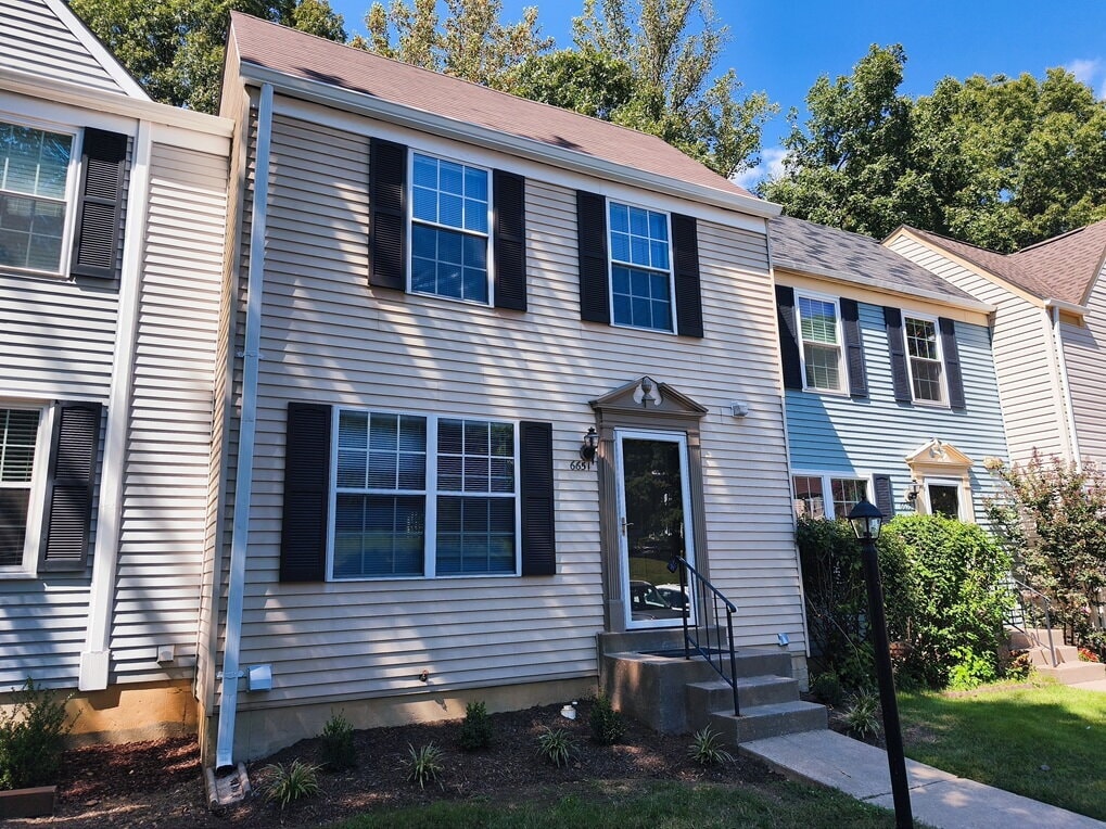Primary Photo - Spacious Alexandria Townhome in Convenient...