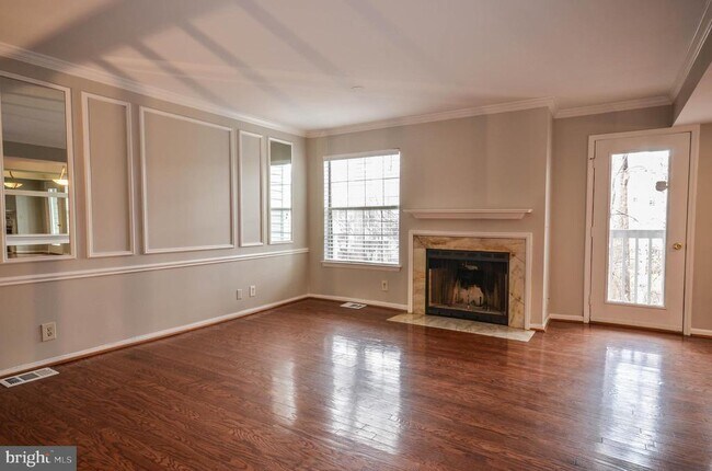 Foto del edificio - 10715 Hampton Mill Terrace