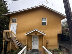 Building Photo - 3650 SW Coast Ave
