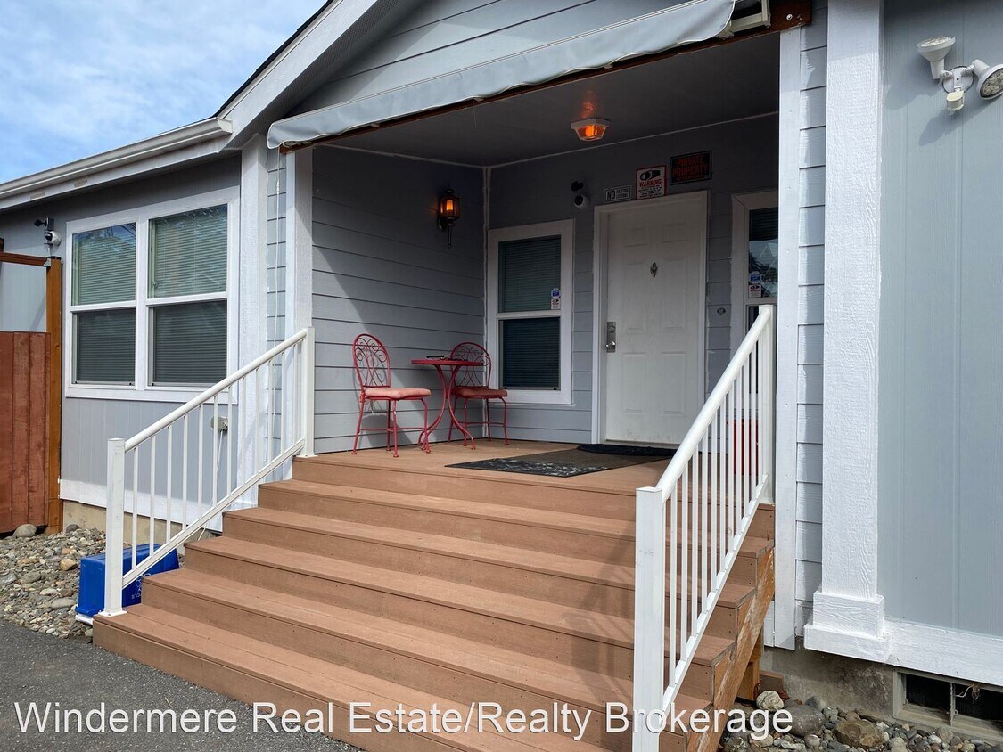 131 107th St SE, Everett, WA 98208 House Rental in Everett, WA