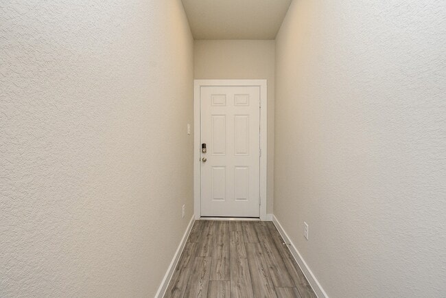 Building Photo - 2022 W Darlington Oak Ct