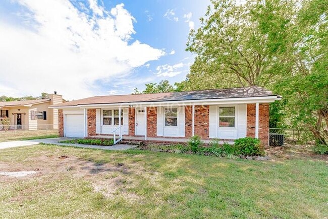 Building Photo - 796 Bunce Rd