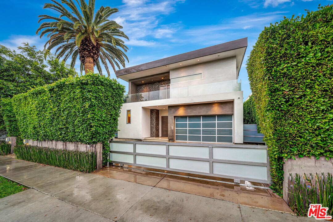 Foto principal - 647 N Laurel Ave