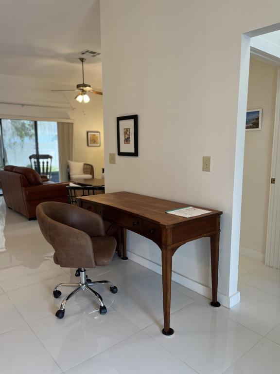 Building Photo - 13106 Dobree Pl