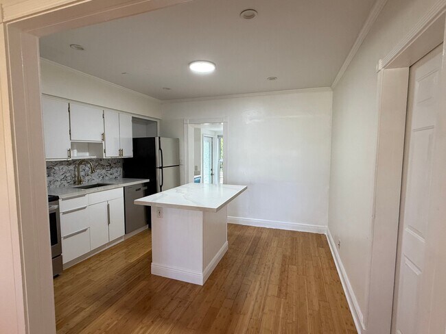 Foto del edificio - 1413 SW 23rd Ave