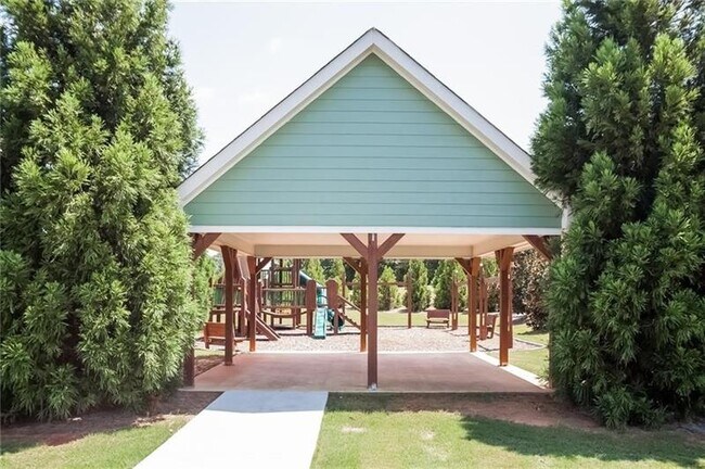 Foto del edificio - 5289 Cedar Mill Dr