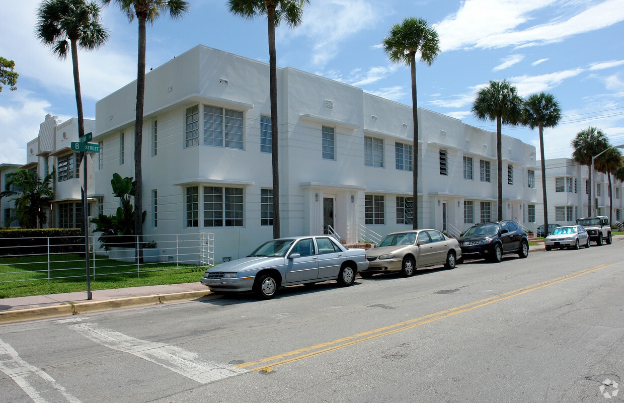 Primary Photo - 807-811 8th St