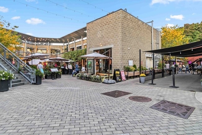 Foto del edificio - 16 Alston St