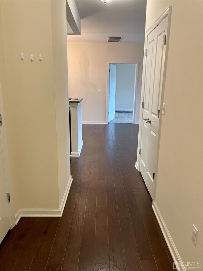 Foto del edificio - 923 Campbell St