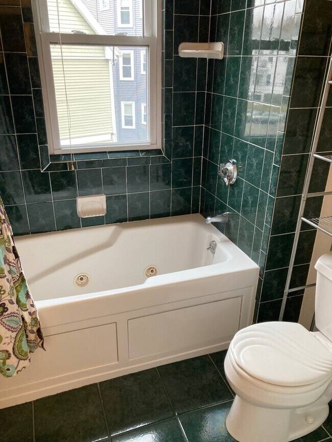 Foto del edificio - 13 Higgins St