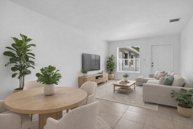 Foto del edificio - 241 NW 40th St